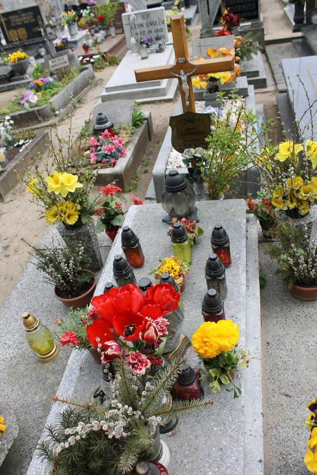 Irena Kłopocka Starogard Gdański ś. Mateusza - Grobonet - Wyszukiwarka osób pochowanych