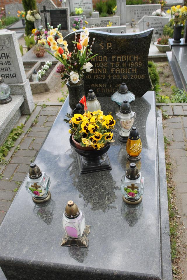 Anna Fabich Starogard Gdański ś. Mateusza - Grobonet - Wyszukiwarka osób pochowanych