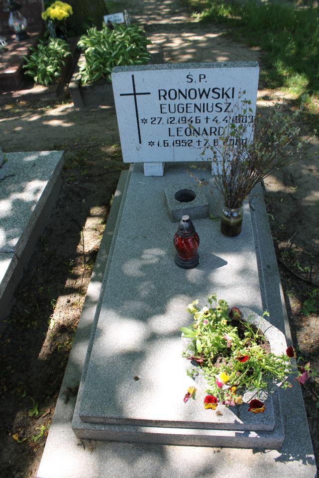 Eugeniusz Ronowski 1946 Starogard Gdański ś. Mateusza - Grobonet - Wyszukiwarka osób pochowanych