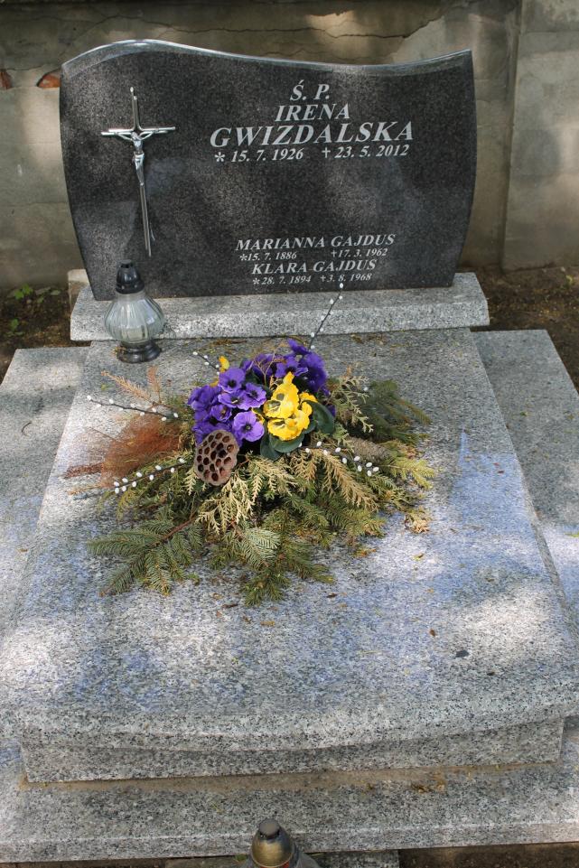 Irena Gwizdalska 1926 Starogard Gdański ś. Mateusza - Grobonet - Wyszukiwarka osób pochowanych