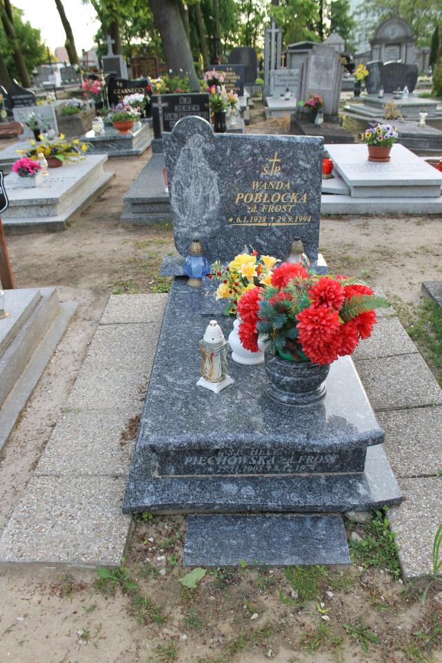 Krzysztof Lewandowski 1961 Starogard Gdański ś. Mateusza - Grobonet - Wyszukiwarka osób pochowanych