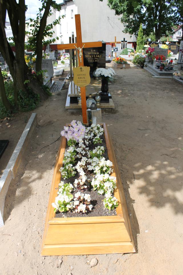 Antoni Kruk 1930 Starogard Gdański ś. Mateusza - Grobonet - Wyszukiwarka osób pochowanych