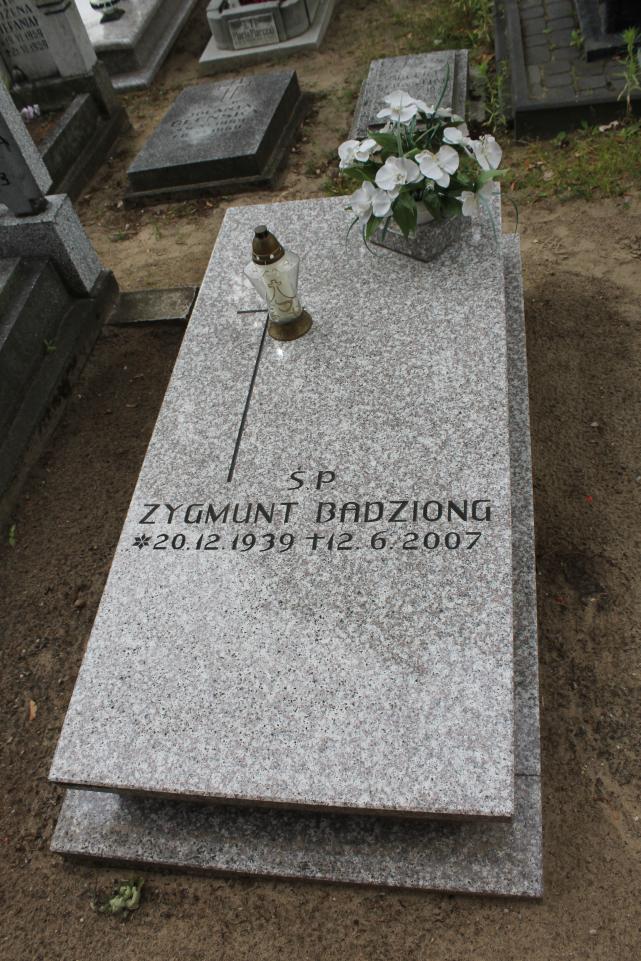 Wojciech Badziong 1965 Starogard Gdański ś. Mateusza - Grobonet - Wyszukiwarka osób pochowanych